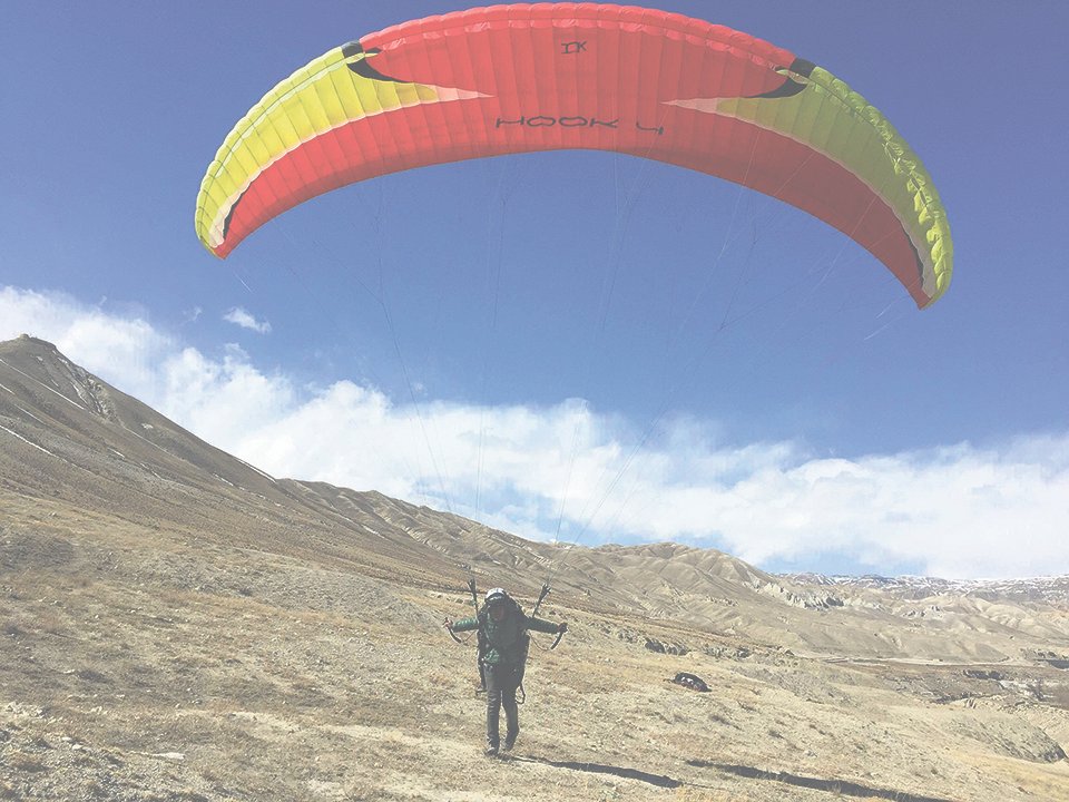 Paragliding