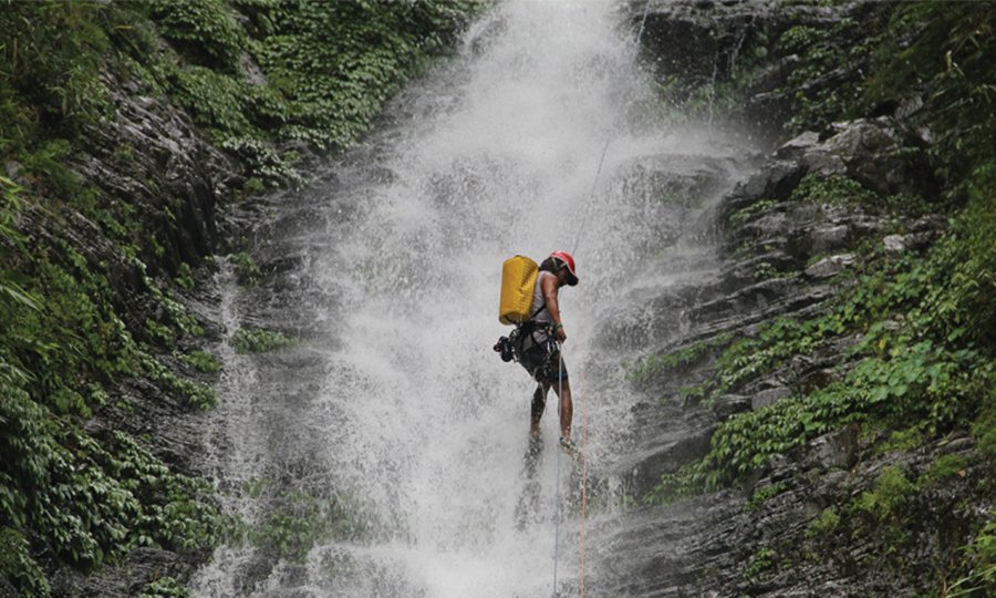 Canyoning